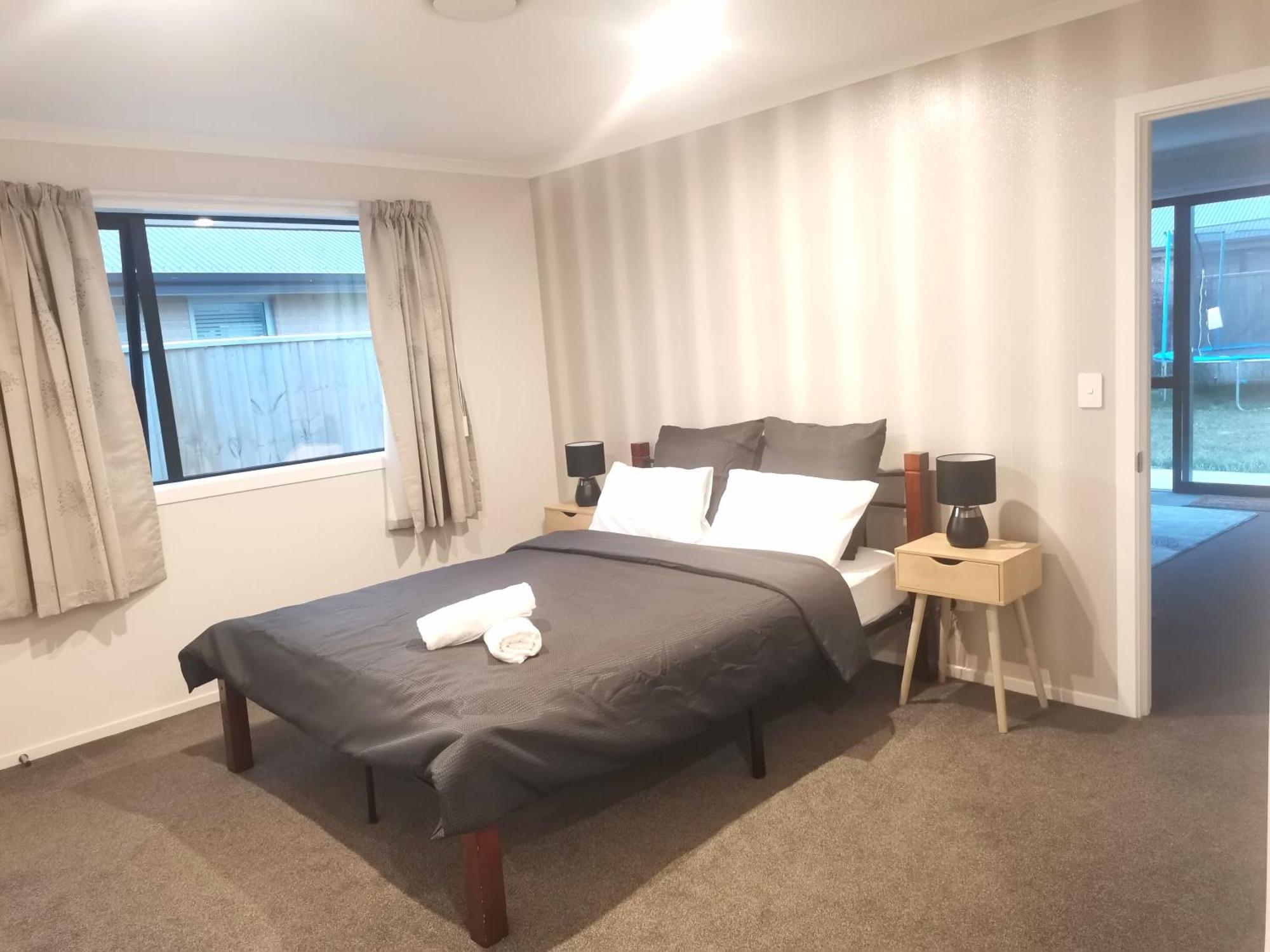 Stylish Private Guest House Ensuite Only Rolleston Esterno foto